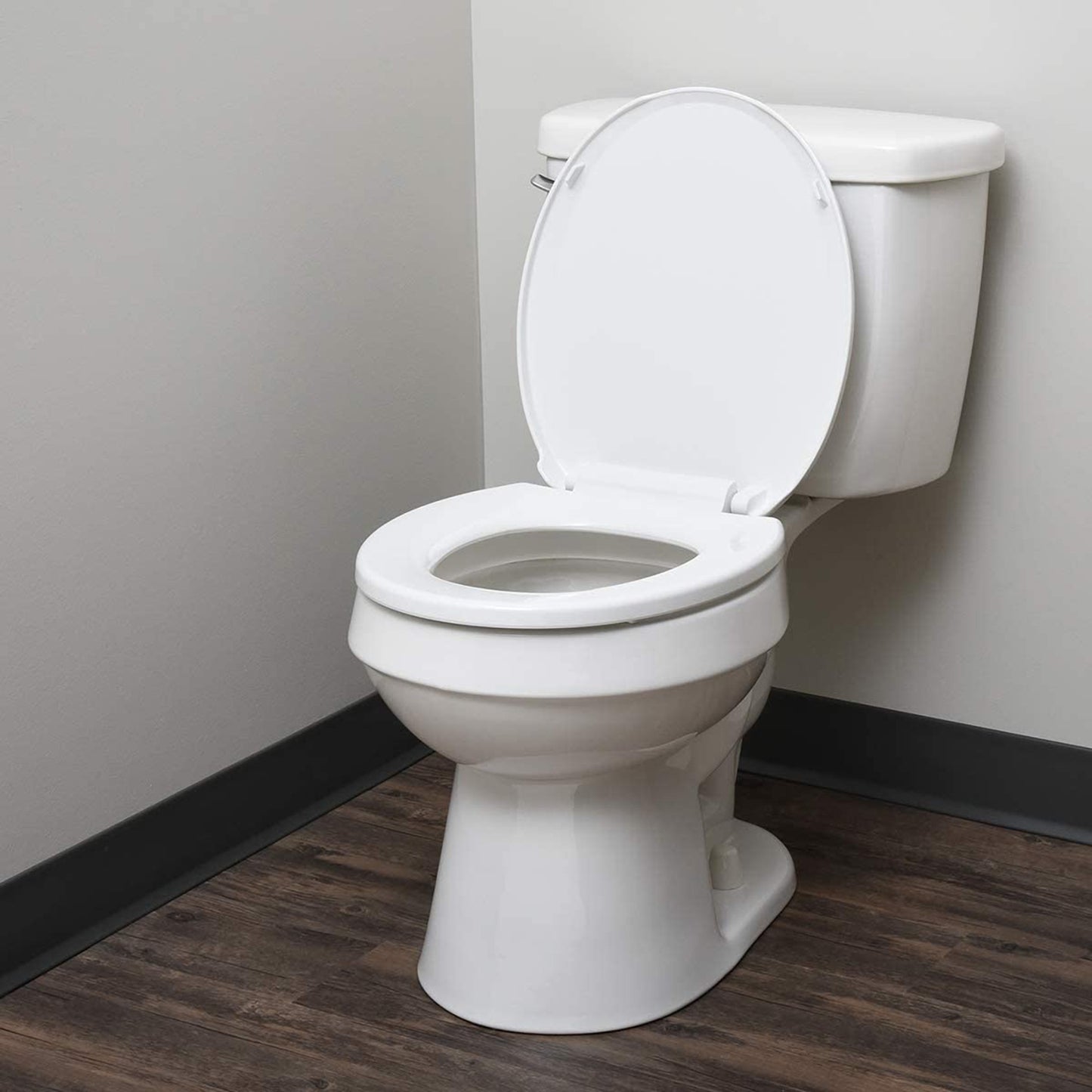 Hausen Quick-Install Soft-Close Toilet Seat, Round, White, 1-Pack